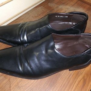 Donald J Pliner  Men's slip-on shoes